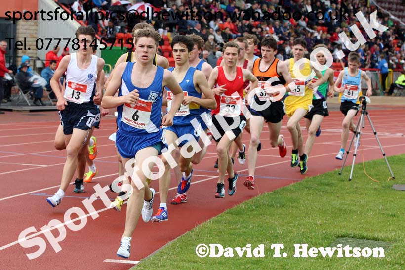 Inter boys 3000 metres, English Schools Track and Field. Photo: David T. Hewitson/Sports for All Pics